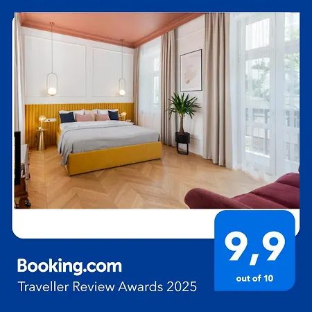 Premium In Parisian Style In The Heart Of Old Daire