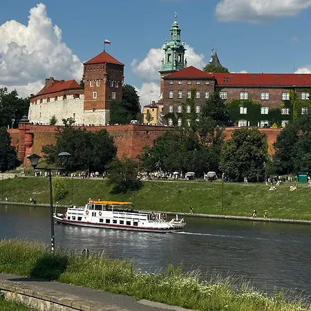 Premium In Parisian Style In The Heart Of Old Apartment